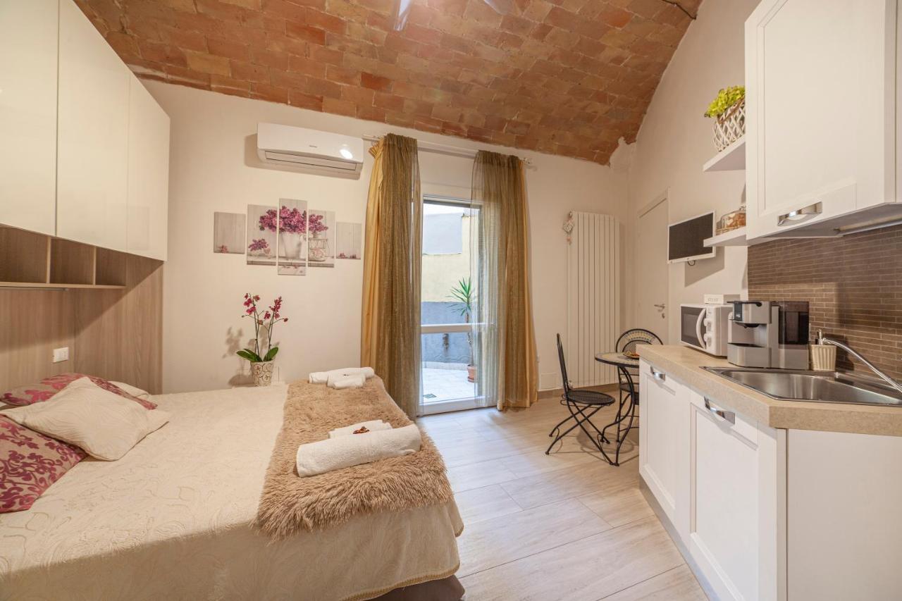 B&B Prima Dell'Elba Piombino Exterior photo